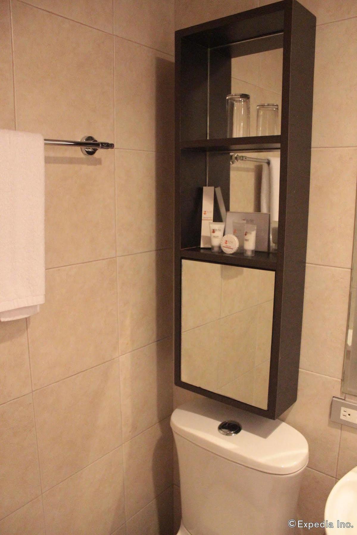 Soleste Suites Cidade Quezon Exterior foto