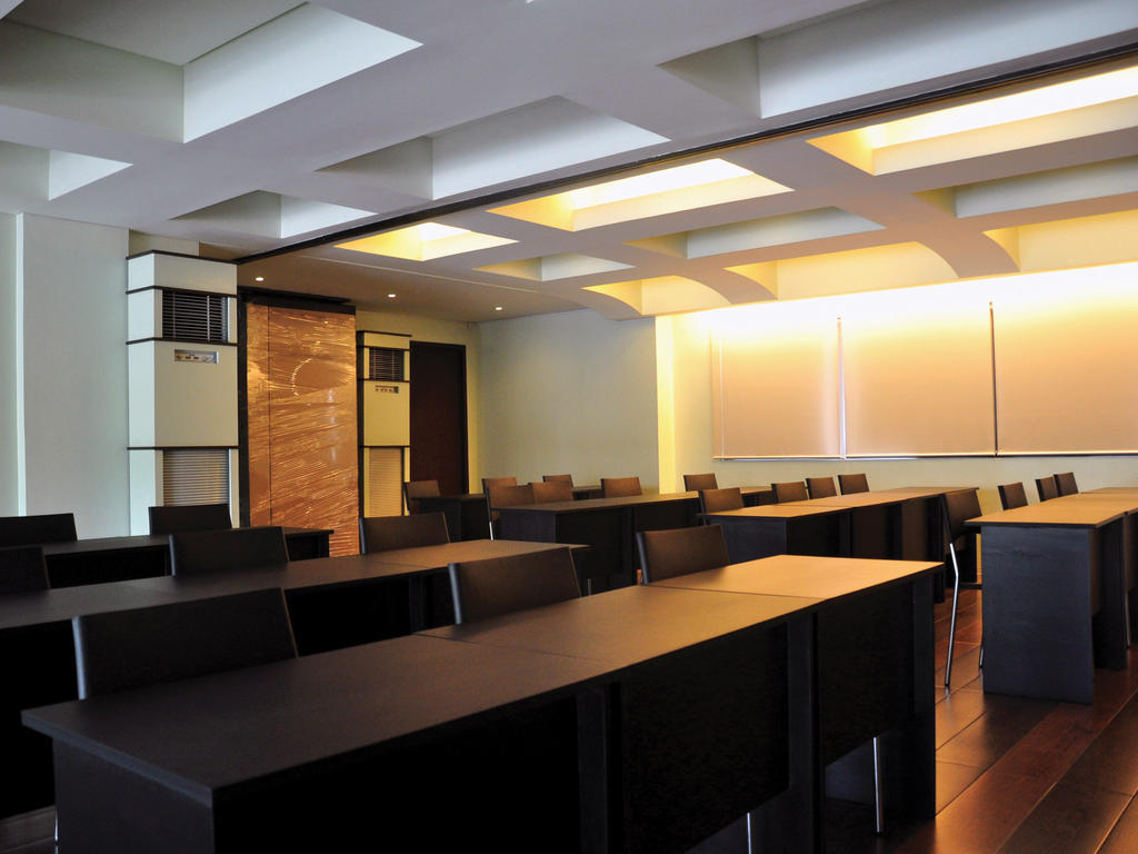 Soleste Suites Cidade Quezon Exterior foto