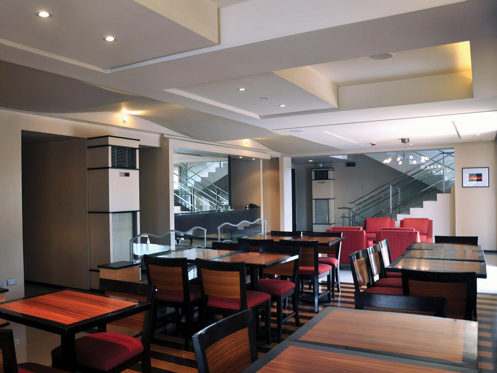 Soleste Suites Cidade Quezon Exterior foto